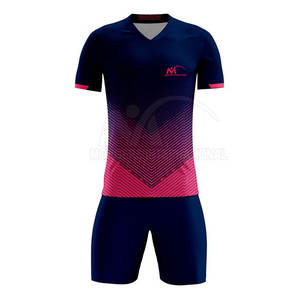 Vêtements de sport personnalisés à séchage rapide conçus pour la performance uniformes sportifs de haute qualité - Product Image 1