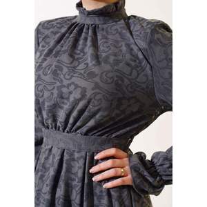 ชุดเดรสสายเข็มขัดคอจีบ - Product Image 3