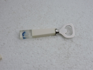 Abridor de Botellas con Mango de Resina, Herramienta de Barra Popular, Removedor de Tapas de Acero Inoxidable, Accesorio Decorativo para Bebidas para la Encimera de la Cocina - Product Image 6