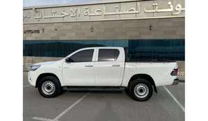 CAMIONETA HILUX 2022 USADA A BAJO PRECIO, TRACCIÓN EN LAS CUATRO RUEDAS, ASIENTOS DE CUERO, CONTROL DE CRUCERO, AUTOMÁTICA, 5 PLAZAS, CÁMARA TRASERA DE 360°, LUCES HALÓGENAS - Product Image 6