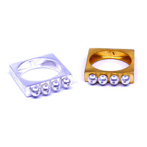 Affordable 925 Sterling <b>Silver</b> Gold Plated Wholesale Jewelry Supplier Freshwater Pearl Gemstone Band Ring - Product Image 5