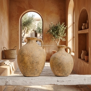 Vase Pichet en Terre Cuite Jaune Rustique Mariposa M avec Poignée, Urne Décorative en Céramique Faite à la Main pour Table, Vente en Gros - Product Image 5