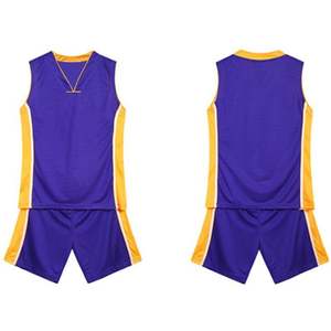 RX Sports se spécialise dans les uniformes de football personnalisés avec 100% options d'équipe de matériaux personnalisables de haute qualité - Product Image 2