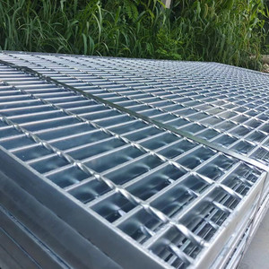 Grille en acier au carbone soudée galvanisée à chaud 25x3mm, matériaux de construction robustes pour plateformes et passerelles - Product Image 5
