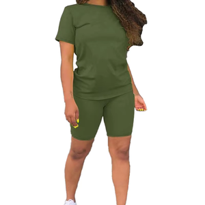 Ensemble haut à manches courtes et short personnalisé de couleur unie pour femmes, tenue d'été décontractée pour Hangouts décontractés et journées décontractées - Product Image 6