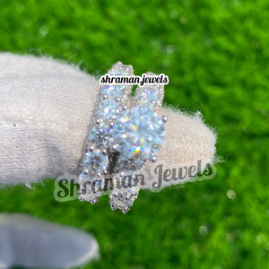 แหวนแต่งงานครบรอบแต่งงานเพชรโมอิสซาไนต์สั่งทำพิเศษ ทองคำขาวแท้ 14K สำหรับผู้ชายและผู้หญิง แหวนแบบเต็มวง ดีไซน์หรูหรา ของขวัญเครื่องประดับชั้นดี - Product Image 4