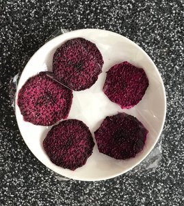 Meilleure vente de fruit du dragon en tranches séchées saveur sucrée pour collation de haute qualité pour l'exportation en vrac - Product Image 6