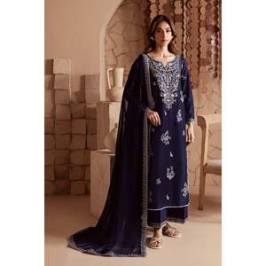 Conjunto de Traje Dhanak Batik-3PC para Mujer, Camisa Bordada, Dupatta Bordada de Chifón, Pantalones Bordados Bic-4180 - Product Image 1