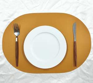 Elegante Mantel Individual de Cuero Genuino Ecológico de Lujo para Mesa de Comedor de Restaurante, Lavable, Impermeable y Resistente al Calor LPM-0050 - Product Image 1