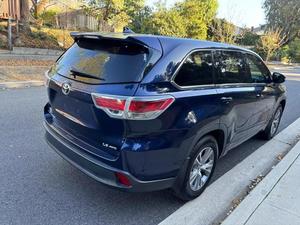 Voiture d'occasion de qualité abordable, Toyota Highlander 2016, conduite à gauche - Product Image 3