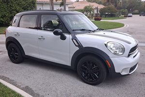 Mini Cooper S Countryman Plus 2016 Usado en Buen Estado, Sin Accidentes, Volante a la Izquierda/Derecha - Product Image 5