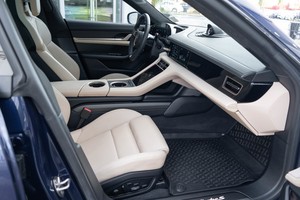 รถยนต์ปอร์เช่ ไทแคน เทอร์โบ เอส ปี 2020 เกียร์อัตโนมัติ ขายดี - Product Image 4