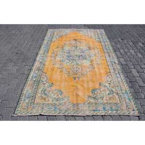 พรมตุรกีขนาดใหญ่ 5.2x8.3 ฟุต ลายพรางสีเหลืองวินเทจ - Product Image 1
