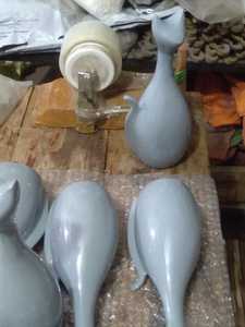 AK Laiton Moderne Chat Famille Table Accent Décoratif Métal Chats Statue Pour Table Décor Ornements/Restaurant Décor - Product Image 2