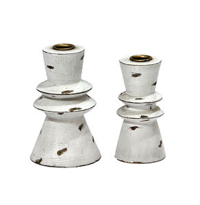 Bougeoirs en bois avec disques coniques tournés à la main, support de bougie en géomatériau moderne et durable pour la maison, nouveauté - Product Image 1