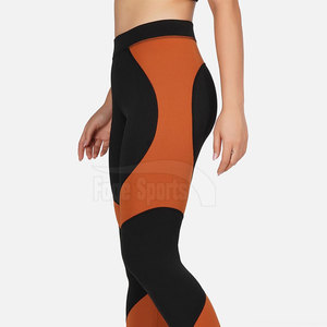 Diseño personalizado Tamaño personalizado Mujeres Legging Poliéster Hecho Mujeres Legging Estilo único Mujeres Legging - Product Image 3