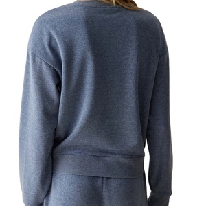 เสื้อสเวตเชิ้ตผู้หญิงแบบสวมใส่สบายสำหรับฤดูหนาว ปี 2025  ถักด้านหน้า คุณภาพสูง กันลม เป็นมิตรกับสิ่งแวดล้อม ทรงปีกค้างคาว - Product Image 5
