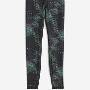 Ensemble yoga d'entraînement 3 pièces personnalisé de haute qualité avec votre propre logo Tissu tricoté taille haute multicolore - Product Image 4