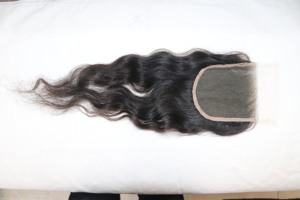 Extensions de cheveux humains indiens vierges Remy avec lace closures saines, douces et droites, de couleur naturelle, fabriquées à la main - Product Image 3