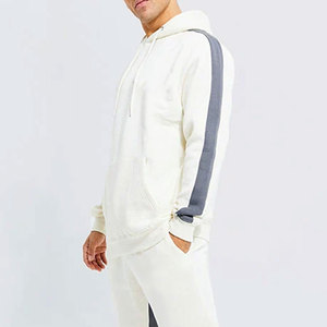 Venta al por mayor 100% algodón hombres chándal personalizado impresión manga larga Sudadera con capucha y pantalón para uso en invierno - Product Image 6