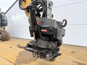 Excavadora con Rotador Hidráulico Inclinable y Garra |   Acoplador Rápido Compatible (Tipo OilQuick) para Bomba de Motor de Excavadora de 5 Toneladas, 2 Años de Garantía - Product Image 3