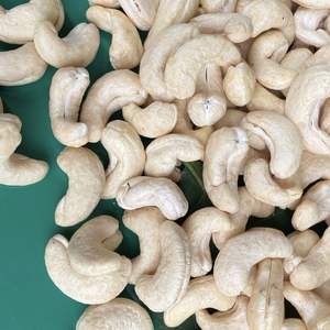 เม็ดมะม่วงหิมพานต์คั่วจากโรงงานในเวียดนามและบรรจุภัณฑ์ของแซนติโก้ W320ลูกค้าคุณภาพระดับพรีเมียม - Product Image 1