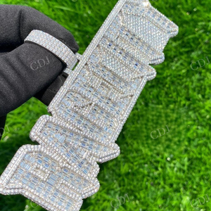 Pendentif Hip Hop personnalisé en argent sterling 925 plaqué or, entièrement serti de diamants Moissanite certifiés GRA, pour anniversaire - Product Image 1