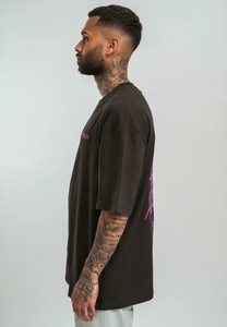 เสื้อยืดผู้ชายทรงโอเวอร์ไซส์สไตล์เรโทร ผ้าฝ้าย 100% คุณภาพสูง พิมพ์ลายโลโก้ตามสั่ง ทรงหลวม สไตล์สตรีท ดีไซน์สั่งทำพิเศษ เนื้อผ้า GSM สูง - Product Image 4