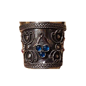 ถ้วยดื่มไวน์พร้อมเม็ดเพชรดีไซน์แฮนด์เมดสีทองเหมาะสำหรับแก้วไวน์ขายส่งและสง่างาม - Product Image 3