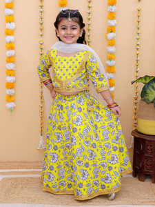 Último diseño impreso niños Lehenga Choli Dupatta para todas las ocasiones de La India disponible a precio mayorista (1-12 años) - Product Image 5
