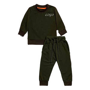 Venta al por mayor de chándales informales de invierno para niños con logotipo personalizado sólido 80% Algodón 20% conjuntos de chándal de poliéster - Product Image 5