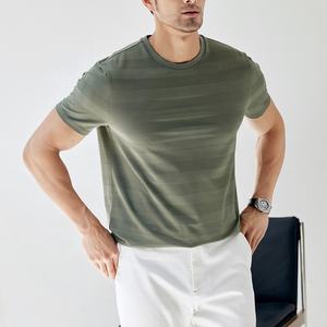 T-shirts personnalisés en coton pour hommes, impression logo sur mesure, designs personnalisés, vente en gros d'usine, t-shirts de sport en coton pour hommes. - Product Image 3