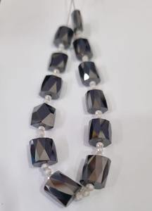 Tubo de moissanita negro y cuentas de moissanita blanca Cuentas de moissanita redondas - Product Image 2