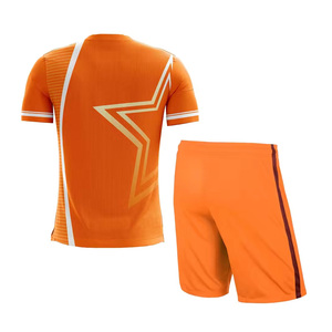 Maillots de football unisexe au meilleur prix, nouvelle conception, vente en gros de haute qualité, ensembles d'uniformes de football, pantalon vert pour adultes avec logo par sublimation - Product Image 2