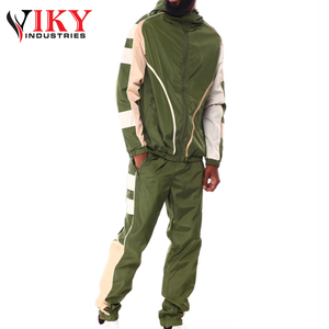 Traje cortavientos de nailon impermeable y ligero para exteriores con logotipo personalizado para hombre de VIKY INDUSTRIES - Product Image 4