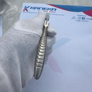 กรรไกรตัดเล็บสแตนเลสแบบมืออาชีพใบมีดโค้งสำหรับทำเล็บมือเล็บเท้าคุดใช้นิ้ว - Product Image 3