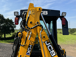 รถตักล้อยาง JCB 1CX Stage 5 รุ่นมินิแบคโฮ ราคาโรงงาน รถตักล้อยาง JCB 1CX มินิแบคโฮ มีสินค้าในสต็อก พร้อมจัดส่ง - Product Image 6
