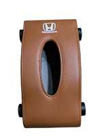 Boîte à mouchoirs en cuir PU en forme de voiture avec logo personnalisé et options de couleur pour usage hôtelier