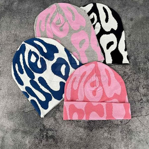 Bonnets d'hiver en laine 100% coton Fabriqués dans le meilleur tissu Bonnets les plus vendus en vente - Product Image 2