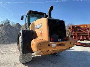 Cargador de ruedas Case 821F 2016: potente, eficiente y construido para un rendimiento de servicio pesado - Product Image 4