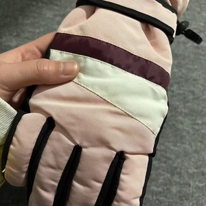 Guantes de invierno cálidos para hombres y mujeres Guantes de esquí para niños con dedos divididos y guantes de esquí impermeables diseño personalizado - Product Image 2