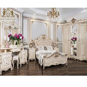 การออกแบบรอยัลไม้เนื้อแข็งสีขาวกษัตริย์ชุดห้องนอนสีขาวอย่างเป็นทางการชุดห้องนอนไม้สักฝรั่งเศสต้นแบบเฟอร์นิเจอร์ห้องนอน - Product Image 1