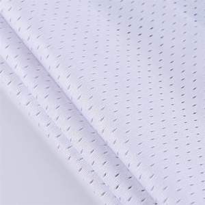 Camiseta Deportiva de Baloncesto con Diseño de Conejo de Halloween, Estilo Película Espacial, Color Blanco - Product Image 6