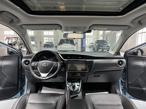Voiture d'occasion Toyo-ta Cor-olla 2017 Revised Hybrid 1.8L E - CVT Elite Edition Pas Cher - Product Image 4