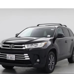 Démarrage sans clé, Toyota Highlander XLE 2019 d'occasion, couleur extérieure noire, moteur à essence, transmission intégrale - Product Image 1