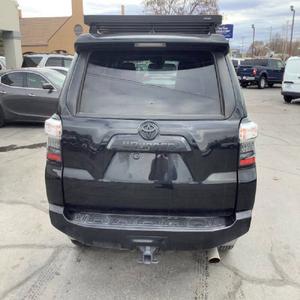 EXCELENTE ESTADO Toyota 4Runner Venture Edition 2021 - Product Image 3