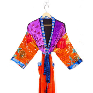 กิโมโนผ้าไหมอินเดียแบบดั้งเดิมยาวเต็มตัวพร้อมเข็มขัด - Product Image 4