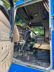 Camion Kenworth W900L d'occasion de 2005, 4 places, 995 000 km, 349 kW, 475 ch, 6 cylindres, transmission automatique - Product Image 2