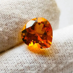 Prêt à Expédier en Forme de Coeur à Facettes Lâche 3mm-12mm Citrine Semi-Précieuse Couleur Supérieure de l'Inde Source Naturelle - Product Image 1