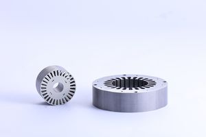 แกนมอเตอร์เหนี่ยวนำประสิทธิภาพสูงสำหรับมอเตอร์ AC เรียงซ้อนกับ0.25 0.35แผ่นลามิเนต0.5มม. และหล่อโรเตอร์สำหรับระบบขับเคลื่อน EV - Product Image 2